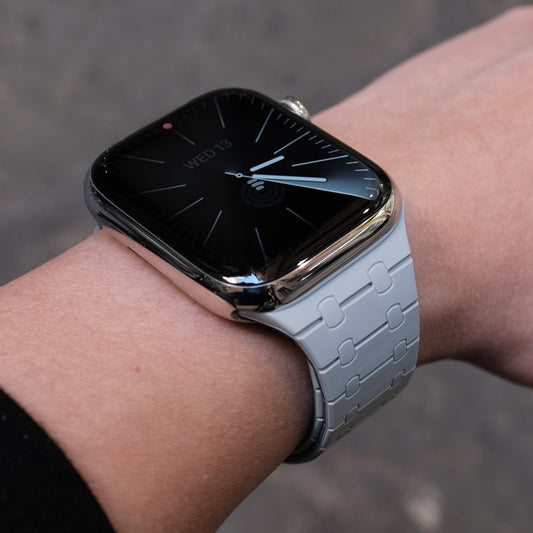 MagnaLoop Apple Watch Band - Grey Sky
